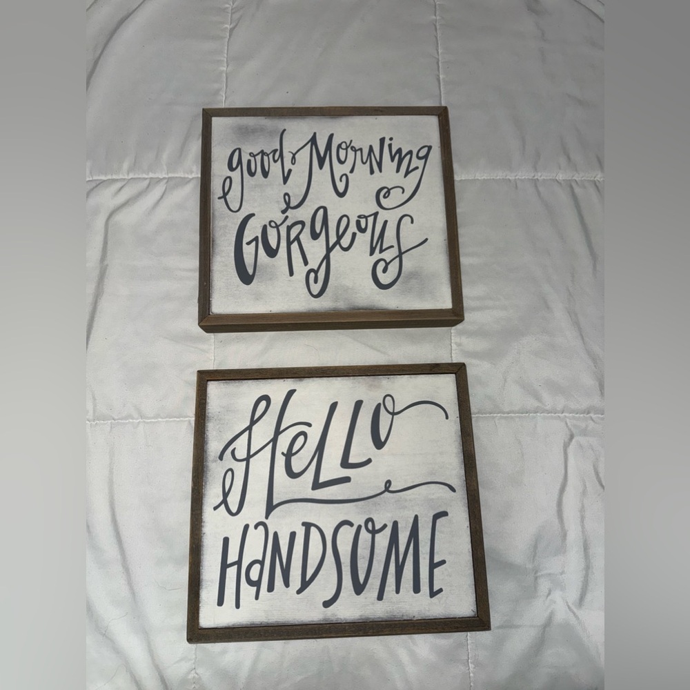 Tabletop home decor signs
